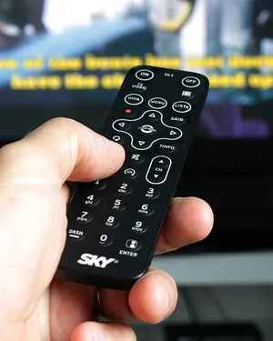 Electroménager Dakar Sénégal - TELEVISEUR LG 49 LV 300 C/ LT 340C - Arame Business Trading